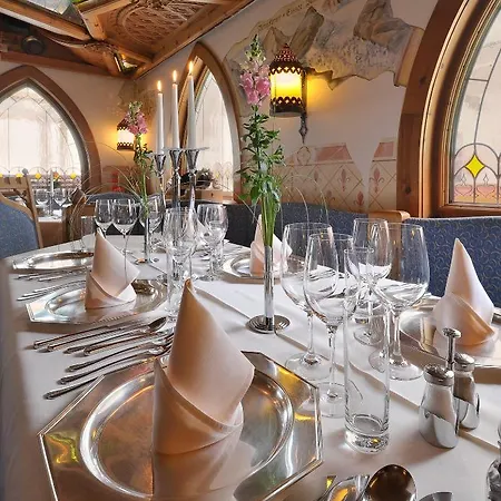 Dominic Hotel 4*