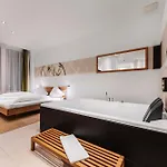 ホテルドミニク 4* ゼルデン