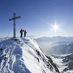 Dominic Szálloda 4*